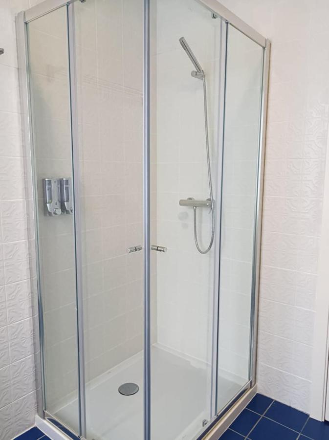 Apartamentos Azera - Isolino Azera Praia da Vitória المظهر الخارجي الصورة